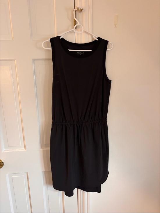 Athleta Dresses & Skirts - Athleta Black Sleeveless Drawstring-Waist Mini Dress